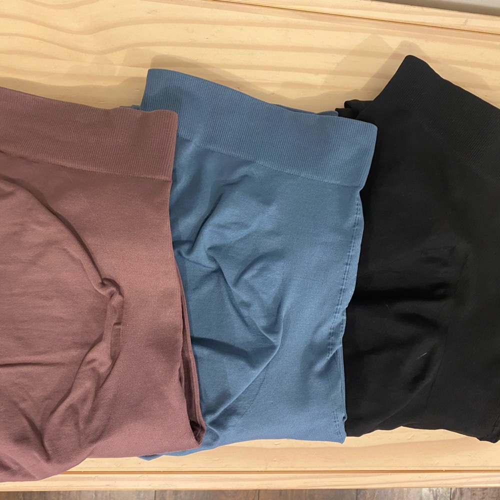 BLANQI Everyday Maternity Compression Leggings Lot